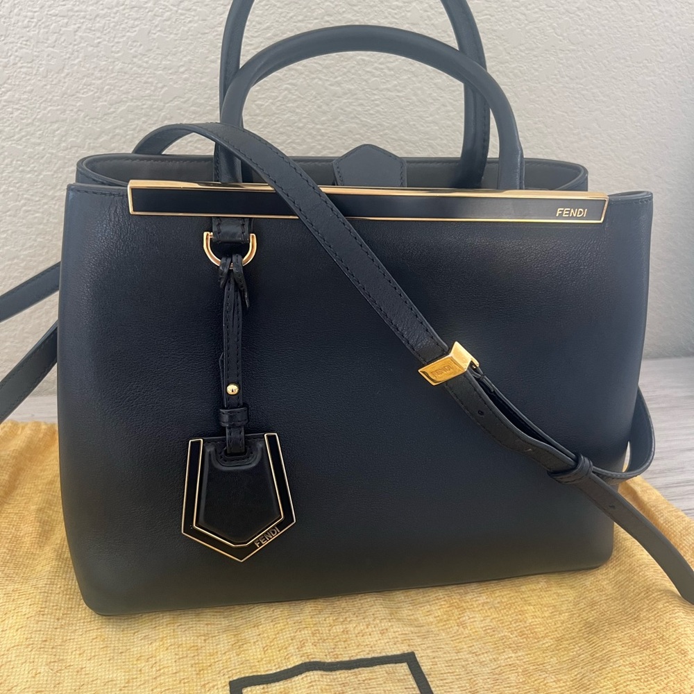FENDI 2jours Petite Tote w/ long strap - Picture 12 of 15